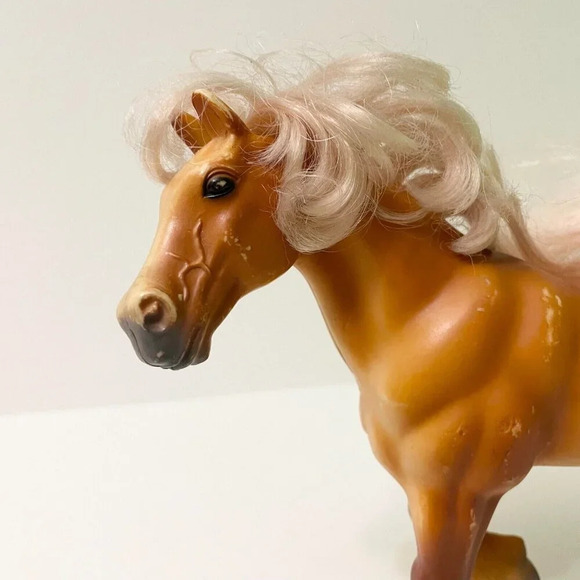 Vintage 1996 Empire Industries Horse Toy Figure - Picture 12 of 16